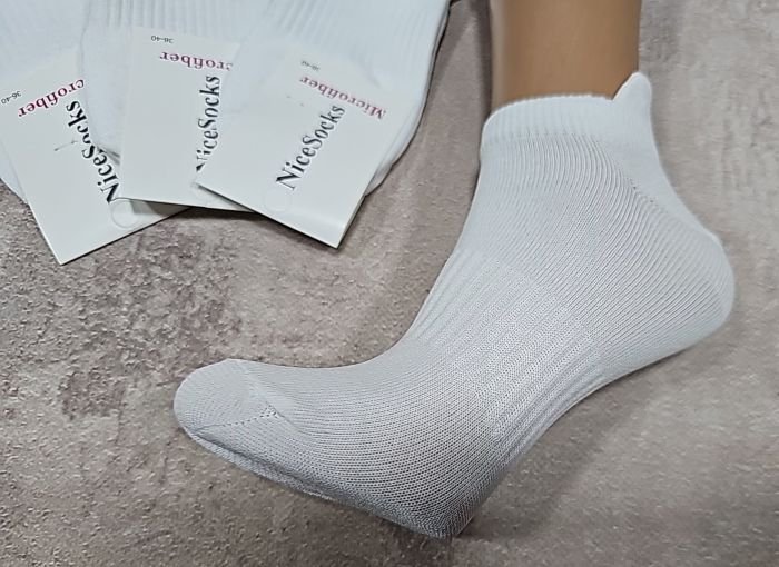 Шкарпетки "NiceSocks" 421-WHITE мікрофібра жіночі, р. 36-40 -(Білі з виступом /язичком ззаду + посередині гумка фіксатор) -уп. 10 шт