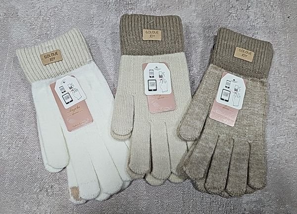 Рукавички жіночі "Anjela" 2030 з начосом +з пальцем для сенсорного екрану, асорті -(Карамельний мікс +на кавовому манжеті емблема) -уп. 12 шт.