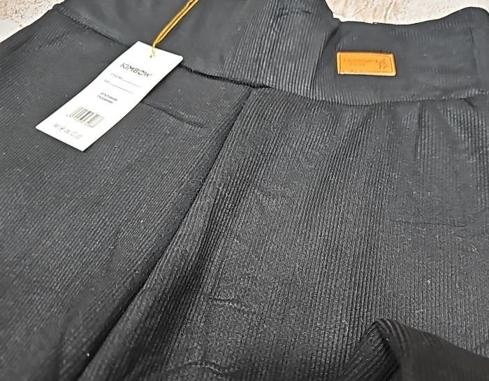 Лосини "KIMBOW" К-1210 в рубчик на білому хутрі +на поясі емблема, р. M/L-(40-44) -(чорні)