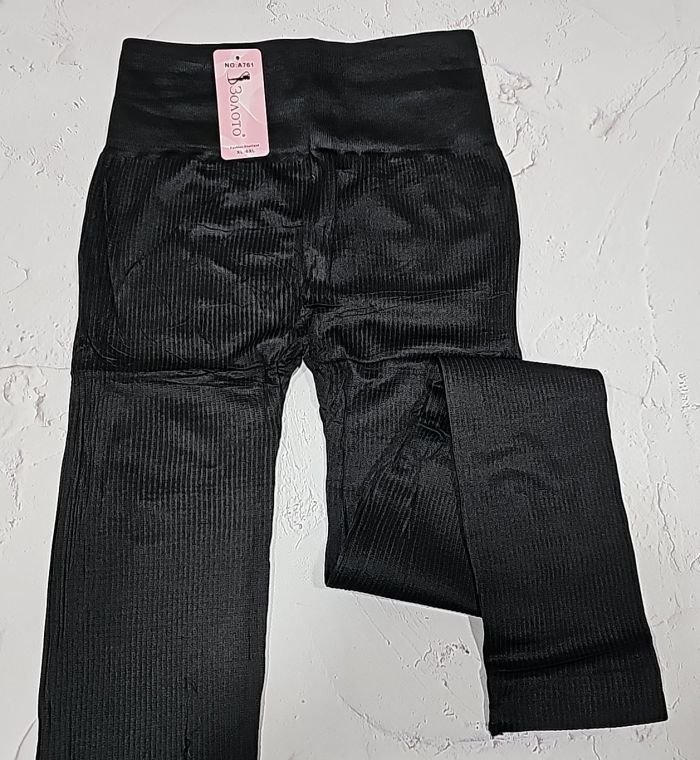 Лосини "Золото" 761 безшовні еластичні в рубчик та з ефектом пуш-ап (Push-up) +широкий пояс, р. XL-6XL-(46-52) -(чорні)