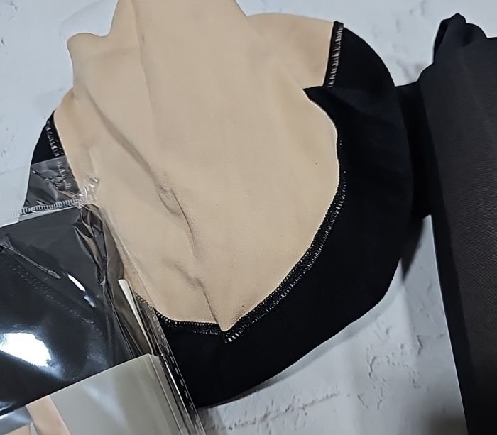 Колготки "KATAYA" 6010-2 капронові з імітацією тонких на бежевій основі з ефектом голих ніжок, зверху стягуючі трусики push-up, р. 46-52 -(чорні) -уп. 1 шт