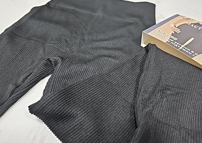 Лосини "Ластівка" 3110-1 /(325) безшовні еластичні в рубчик з ефектом пуш-ап (Push-up) та з підтримкою сідниць, р. S/M-(44-48) -(чорні)