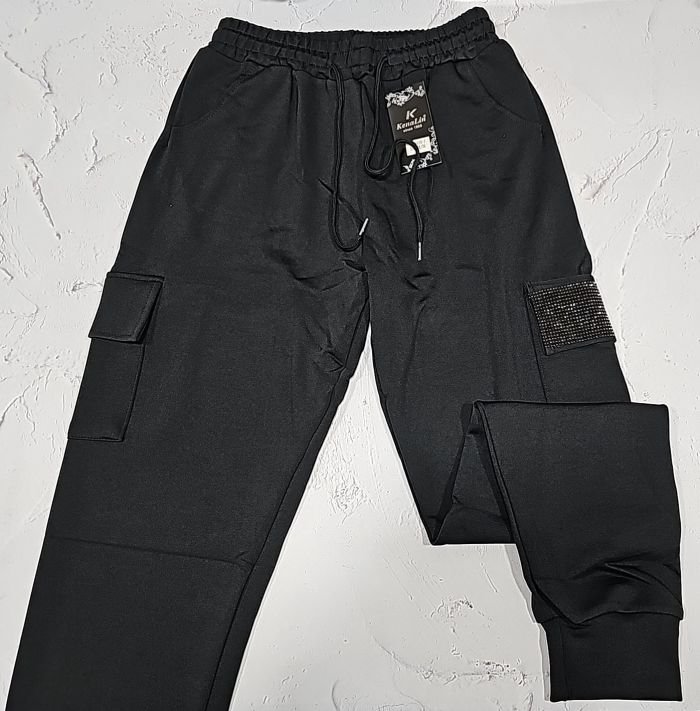 Прогулянкові штани "Kenalin" 9670-7 низ на широкому манжеті +з боків накладні кишені одна з яких у камінчиках, р. 2XL/3XL-(46-50) -(чорні)