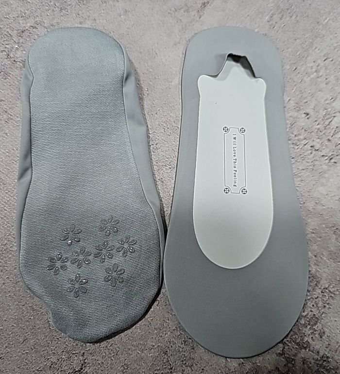 Шкарпетки-сліди "Корона" WB-0509-1 жіночі "човники" з лазерної мікрофібри та бавовняною стопою з гальмами +з силіконом на п'яті, р. 36-41 -асорті -(однотонні /гладкі підслідники) -уп. 10 шт