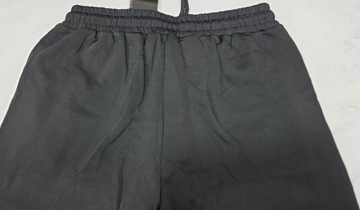 Лосини брючні "KENALIN" 9670-5 з прямим низом, верх на резинці +з боків у довжину візерунок з чорних камінчиків +спереду з боків кишені, р. 2XL/3XL-(46-50), 3XL/4XL-(48-52), 4XL/5XL-(50-54), 5XL/6XL-(52-56) -(чорні) -уп. 1 шт