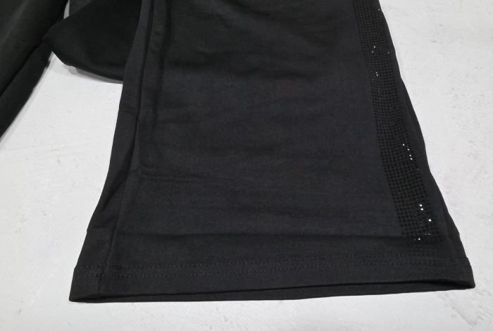 Прогулянкові брючні штани "KENALIN" 9671-2 з широким низом, верх на резинці +з боків лампаси з чорних камінчиків +спереду з боків кишені, р. 2XL/3XL-(46-50), 3XL/4XL-(48-52), 4XL/5XL-(50-54), 5XL/6XL-(52-56) -(чорні) -уп. 1 шт