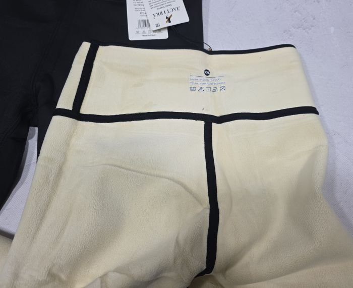 Лосини "Ластівка" А700-1 з еластичної тканини на світлому хутрі +з широким поясом з ефектом утяжки, р. 2XL-(48-50), 3XL-(50-52), 4XL-(52-54) -(чорні)