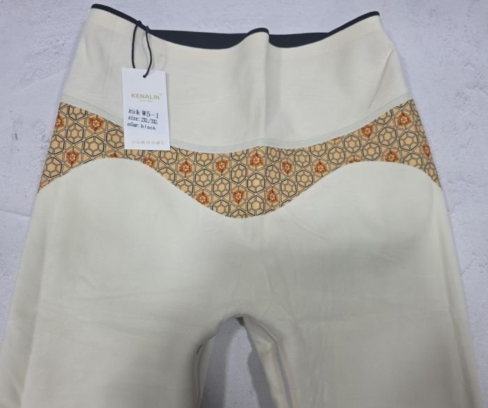 Лосини "Kenalin" W-5-1 гладкі на збитому плюшевому флісі з коригуючою мембраною та тейпами +з широким поясом утяжкою +з підтяжкою живота та сідниць, р. XXS/XS-(42-46), L/XL-(46-50), 2XL/3XL-(48-52) -(чорні)