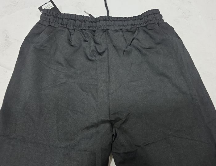 Прогулянкові штани "KENALIN" 9671-7 з прямим низом, верх на резинці +з боків лампаси та напис з камінчиків +спереду з боків кишені, р. 2XL/3XL-(46-50), 3XL/4XL-(48-52), 4XL/5XL-(50-54), 5XL/6XL-(52-56) -(чорні) -уп. 1 шт