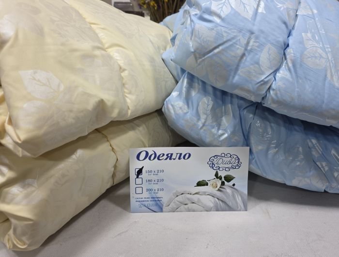 Ковдра 0041 "Constansy Золото-Диво №01-СТ" Євро тік +холлофайбер (товсті), р. +/- 195*205 -(випадковий колір без вибору!!!)