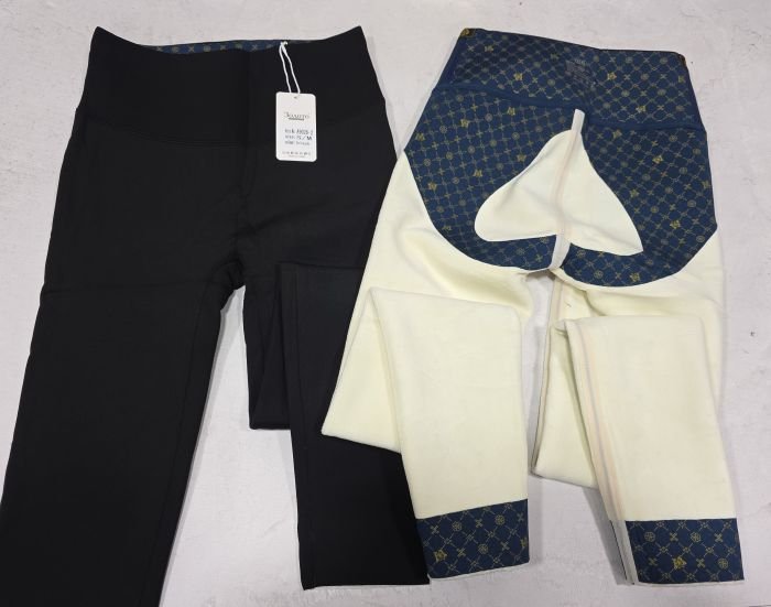 Лосини "Золото" А-9026-2-Г гладкі на збитому плюшевому флісі з коригуючою мембраною та тейпами +з широким поясом утяжкою +з підтяжкою живота та сідниць, р. XXS/XS-(42-46), S/M-(44-48), L/XL-(46-50), 2XL3XL-(48-52) -(чорні)