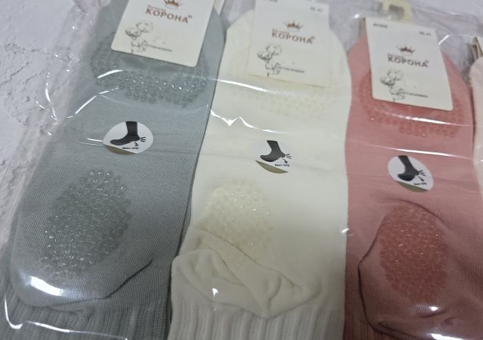 Шкарпетки "Корона" ВY-908-4 стрейч /cotton  жіночі, верх з перфорацією +з гальмами на стопі, р. 36-41 -асорті -(Укорочені/ однотонні  +гумка в рубчик +гальма на стопі) -уп. 10 шт