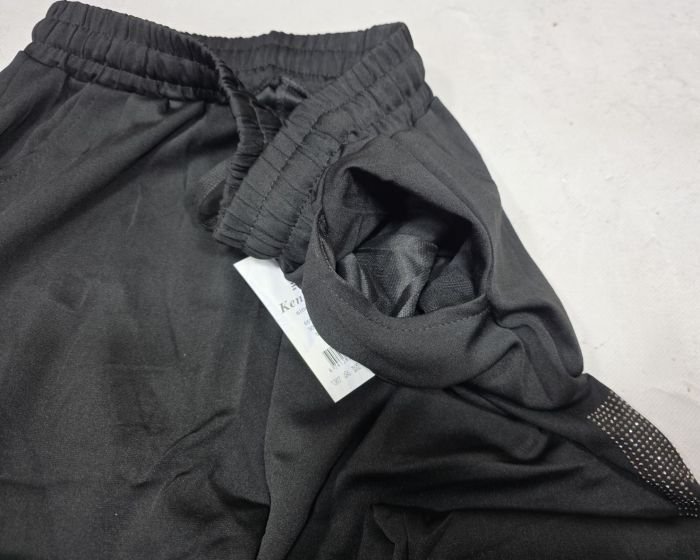 Прогулянкові штани "Kenalin" 9670-11b /1b батал, низ на широкому манжеті +верх на резинці +з боків широкі лампаси з камінчиків та написом +кишені, р. 5XL/6XL-(52-54), 6XL/7XL-(54-56) -(чорні)