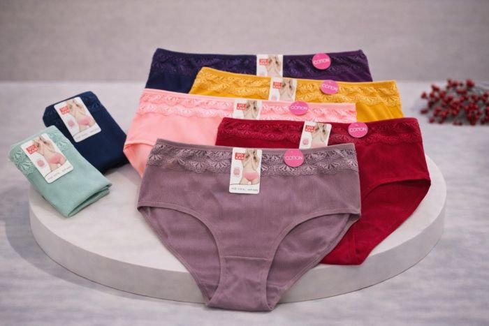 Жіночі труси "UO KАN" А-002 cotton, р. 3ХL, 4ХL, 5ХL -(50, 52, 54) -асорті -(Однотонні в рубчик +спереду мереживо) -уп. 12 шт