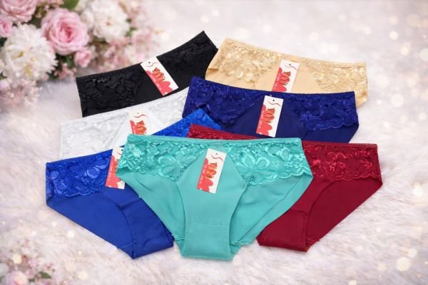 Жіночі труси "YIYI" 2894 безшовні мікрофібра з лазерною обробкою, L, xl, 2xl -(40-42, 42-44, 44-46) -асорті -(однотонні +спереду мереживі вставки) -уп. 12 шт